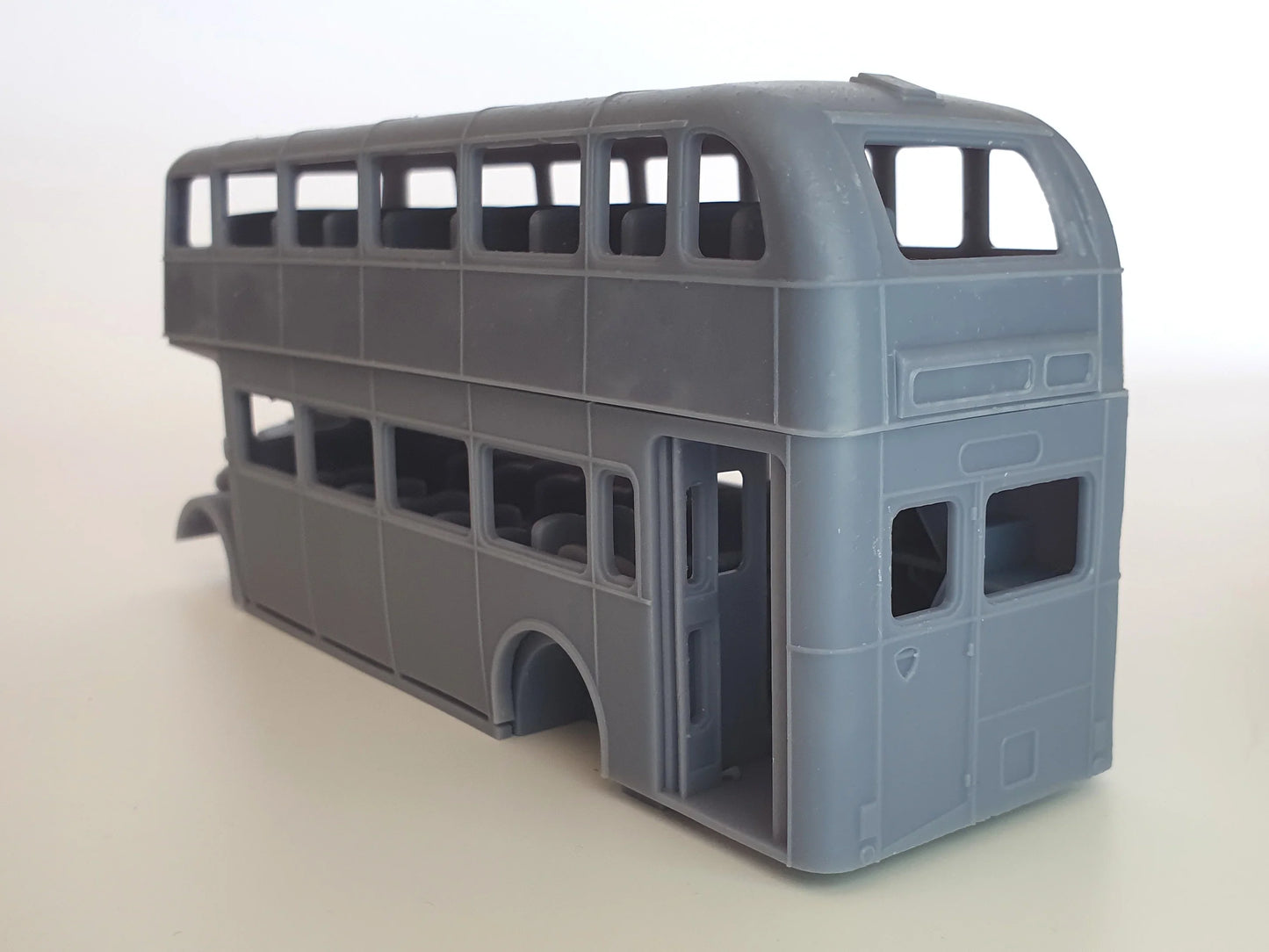 Open door version of scale model bus kit of 782 a Barton rebodied Leyland Tiger PS1/1 in 1:50 - Three Peaks Models