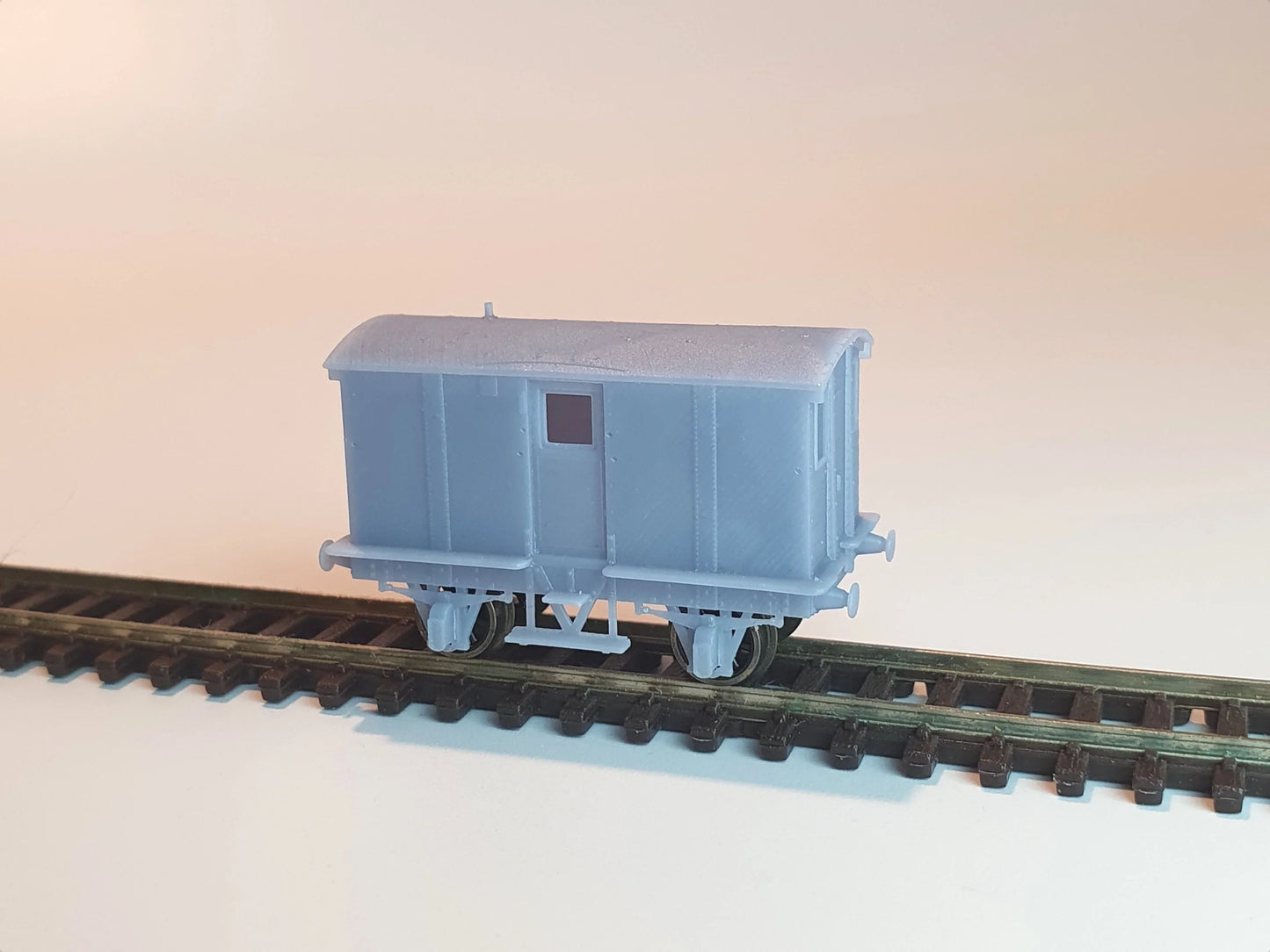 N scale model of an L&Y Diagram 21 "Tin Tab" Brake Van