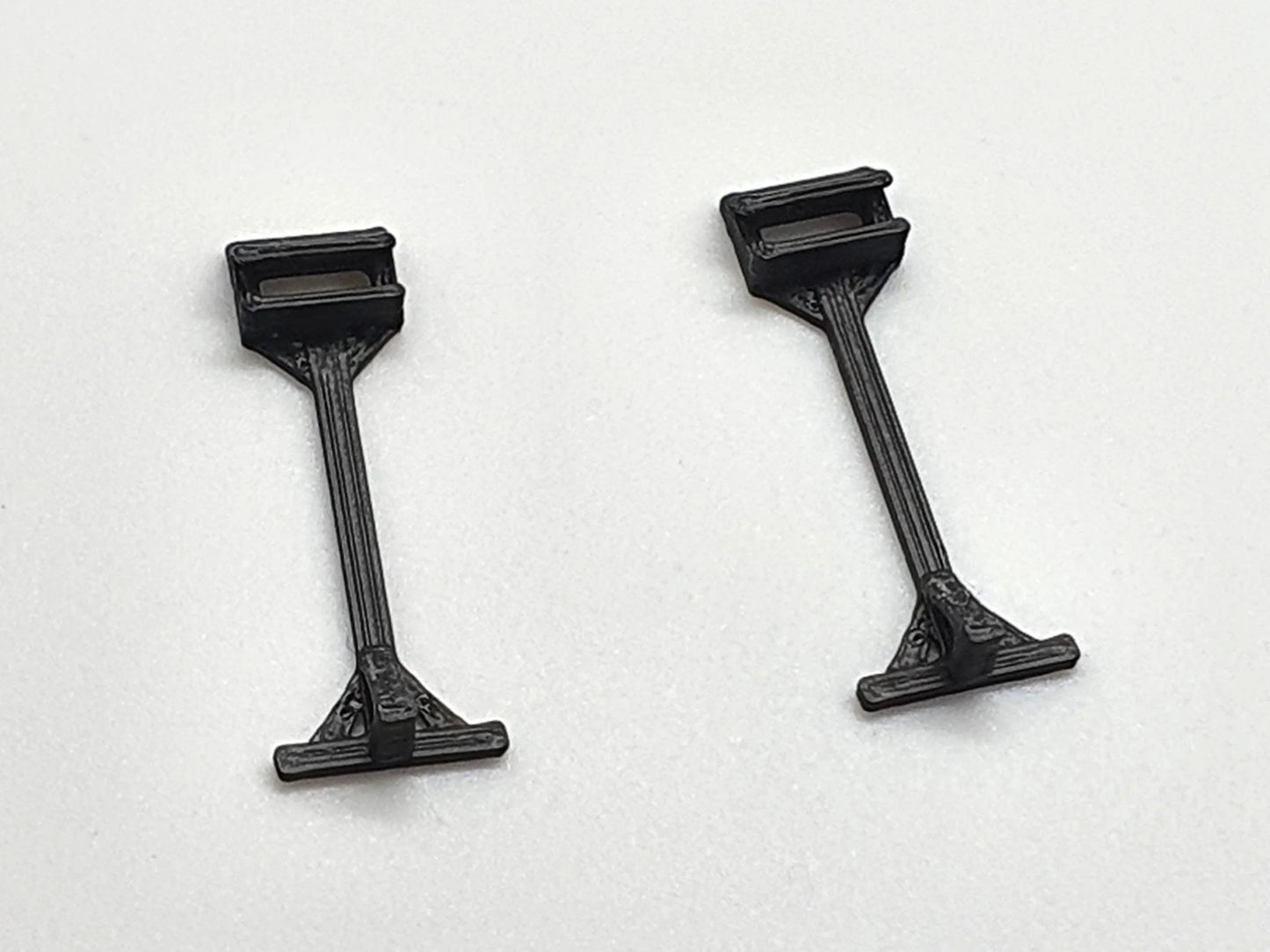 Scale model bird table kit parts - Three Peaks Models