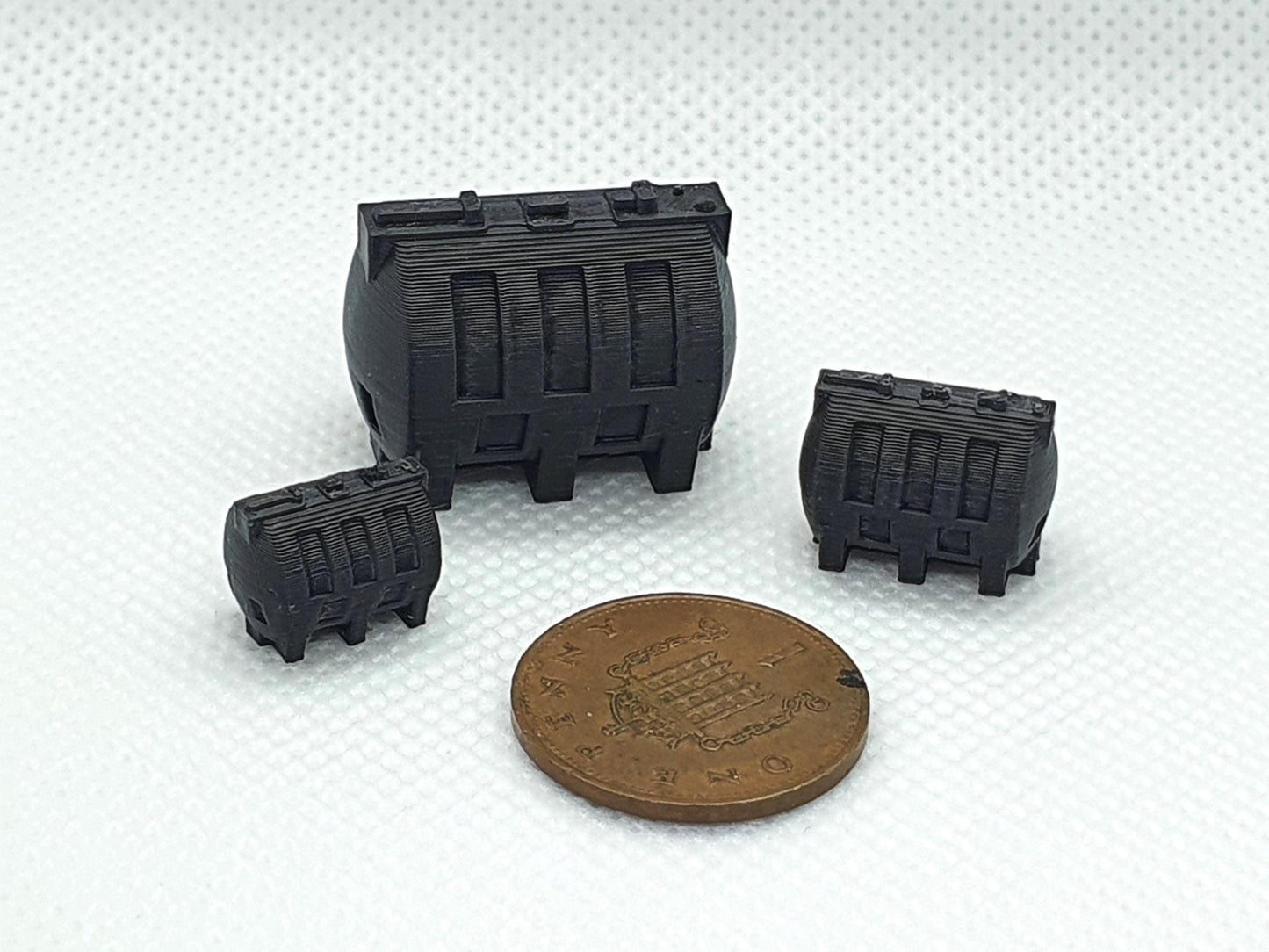Scale models of a domestic oil storage tank in OO, TT, and N gauge - Three Peaks Models