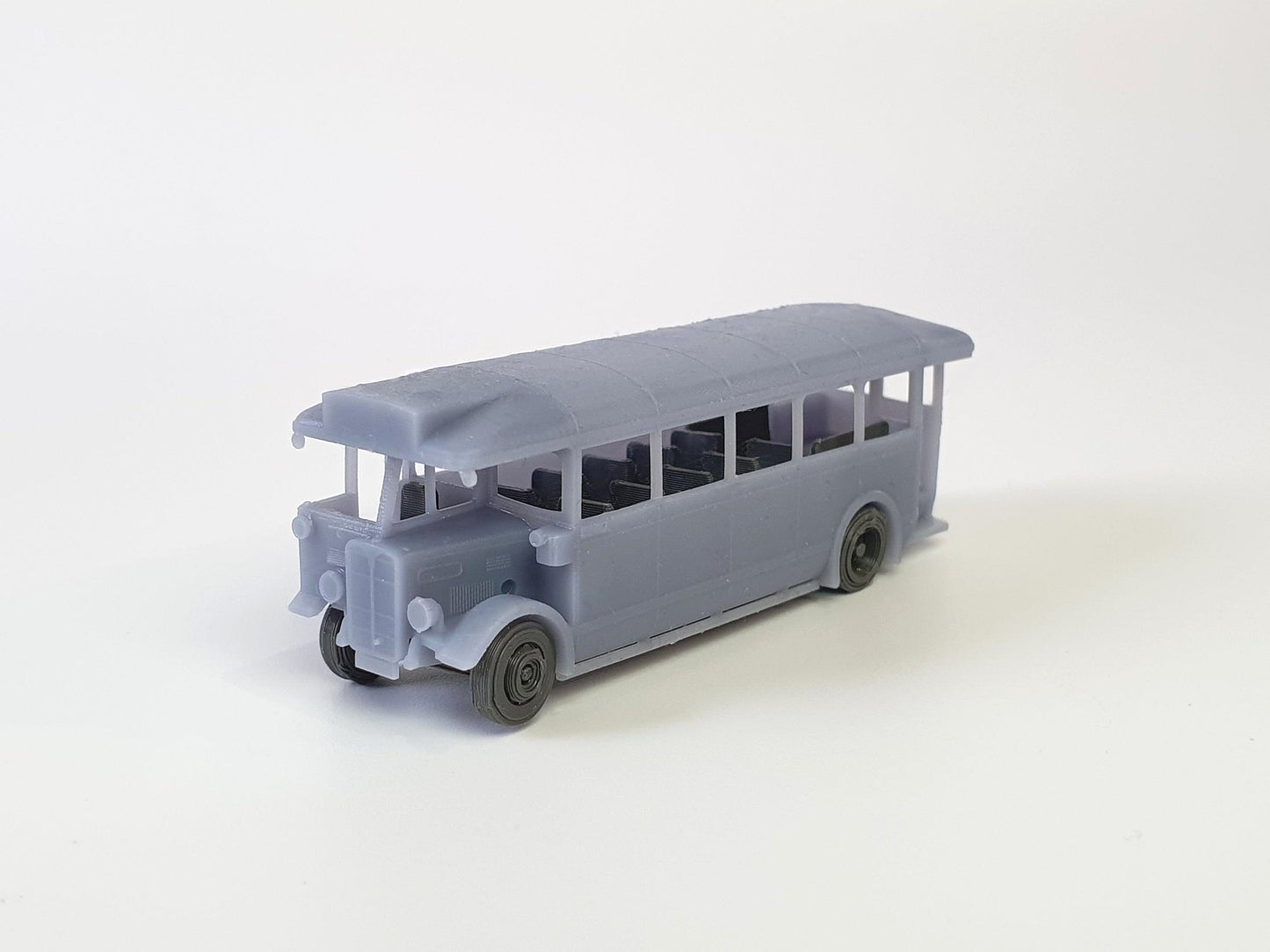 N gauge country version London 1T1 AEC Regal scale model bus - Three Peaks Models