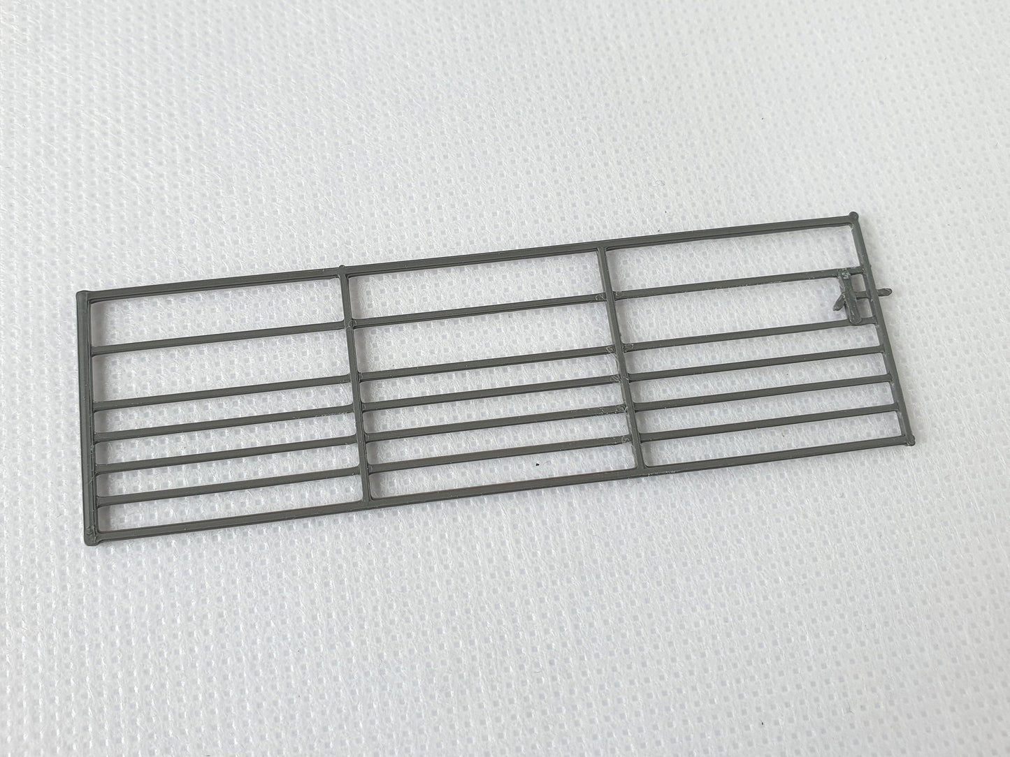 O gauge scale model of 12ft steel bar farm field gate - Three Peaks Models