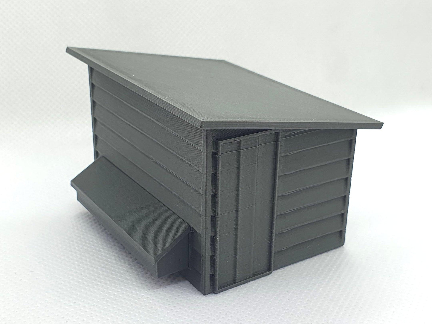 O gauge scale model chicken house - Three Peaks Models