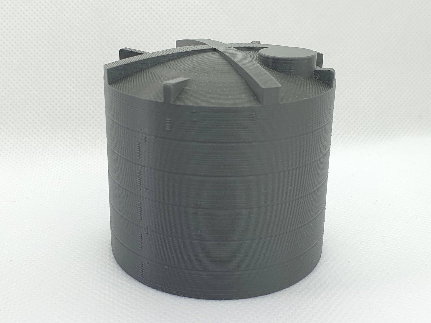 Water storage tank