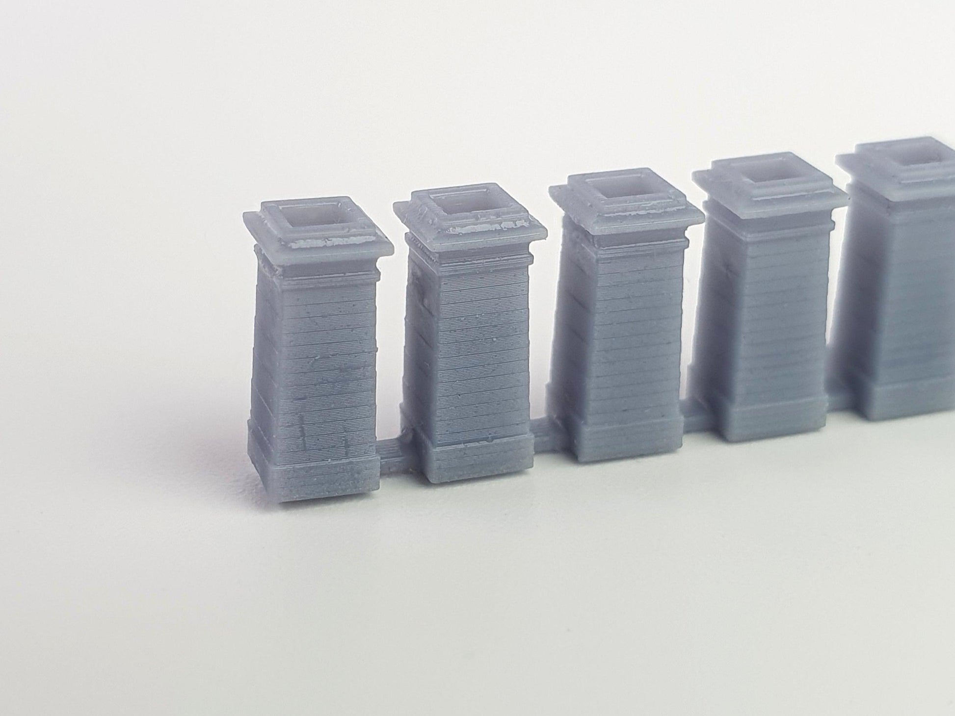 OO gauge, 4mm, scale model square chimney pots - Three Peaks Models