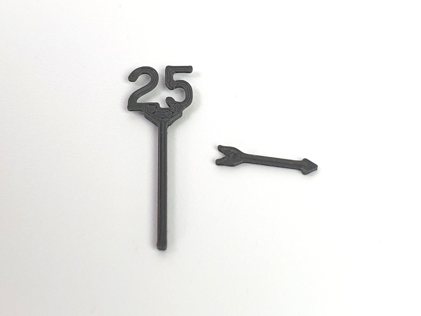 25 mph OO gauge scale model BR speed limit sign with separate directional arrow - Three Peaks Models