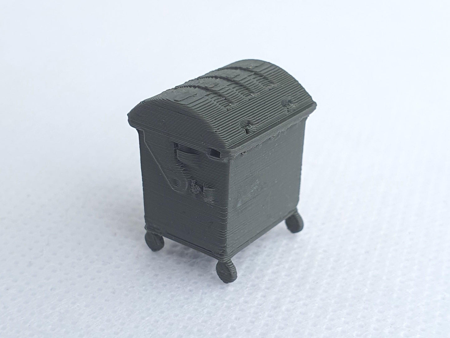 OO gauge scale model of a large wheelie bin - Three Peaks Models