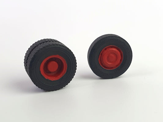 Painted scale model wheels for a Leyland Leopard Duple Dominant Bus - Three Peaks Models