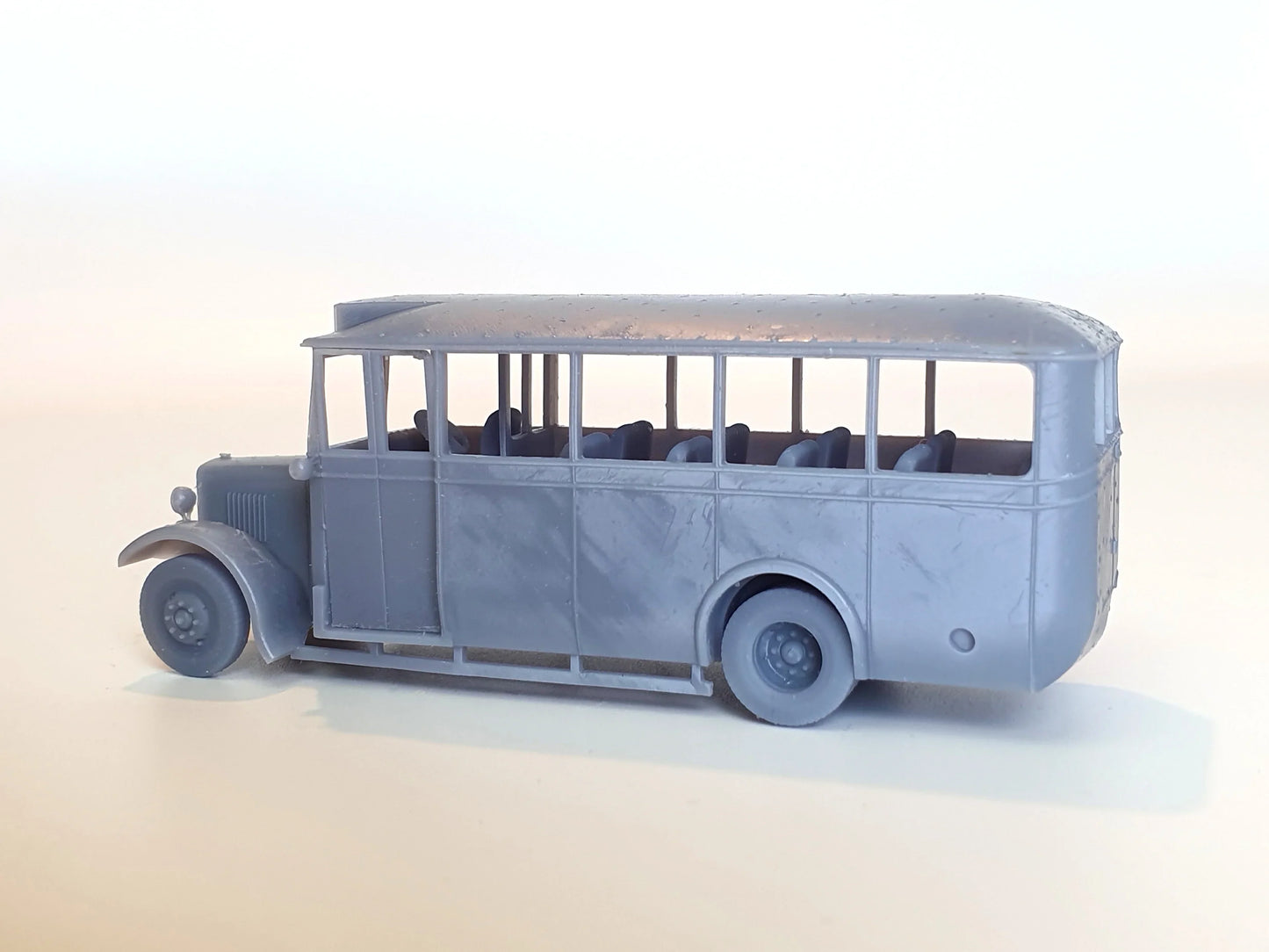 Side view of OO (1:76) unpainted London Transport version of our scale model 20-seat Thornycroft bus - Three Peaks Models