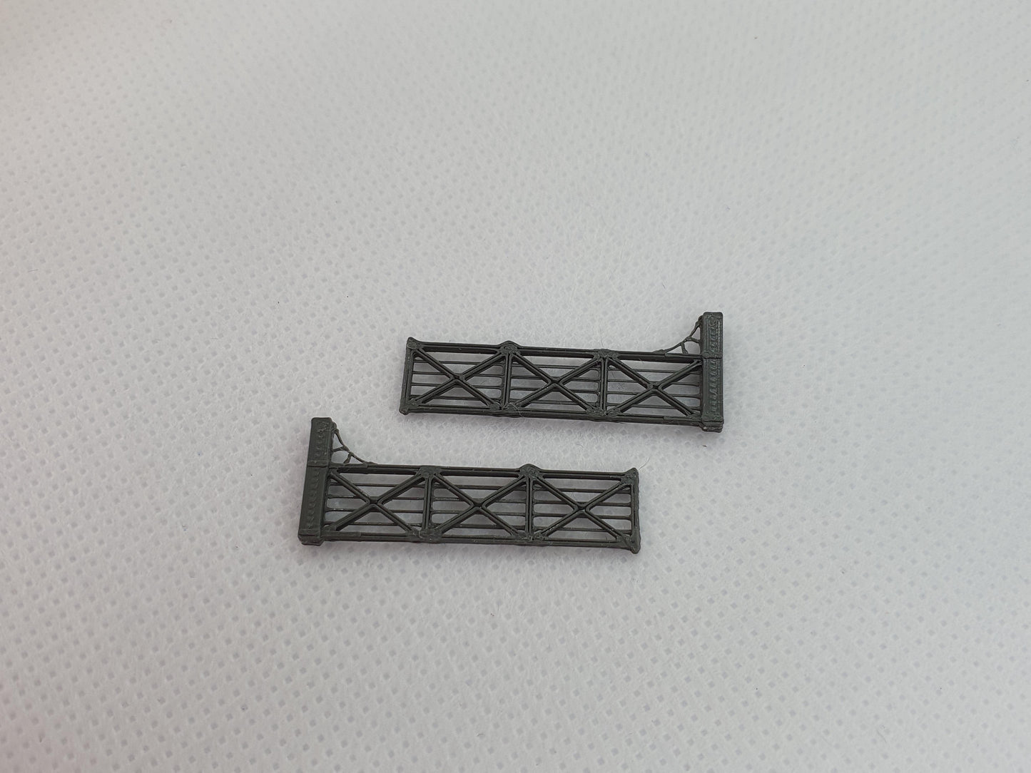 TT gauge scale model of L and Y style level crossing gates - Three Peaks Models