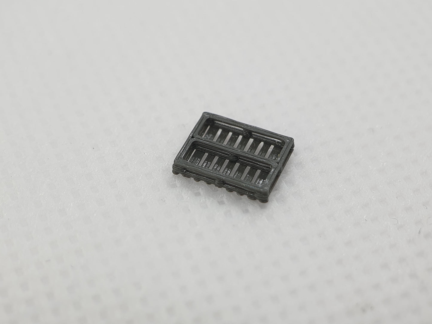 Underside of an N gauge UK pallet scale model - Three Peaks Models