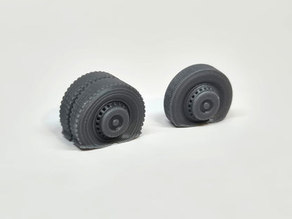 OO (1:76) scale model flat front and back tyres on Duple coach wheels - Three Peaks Models