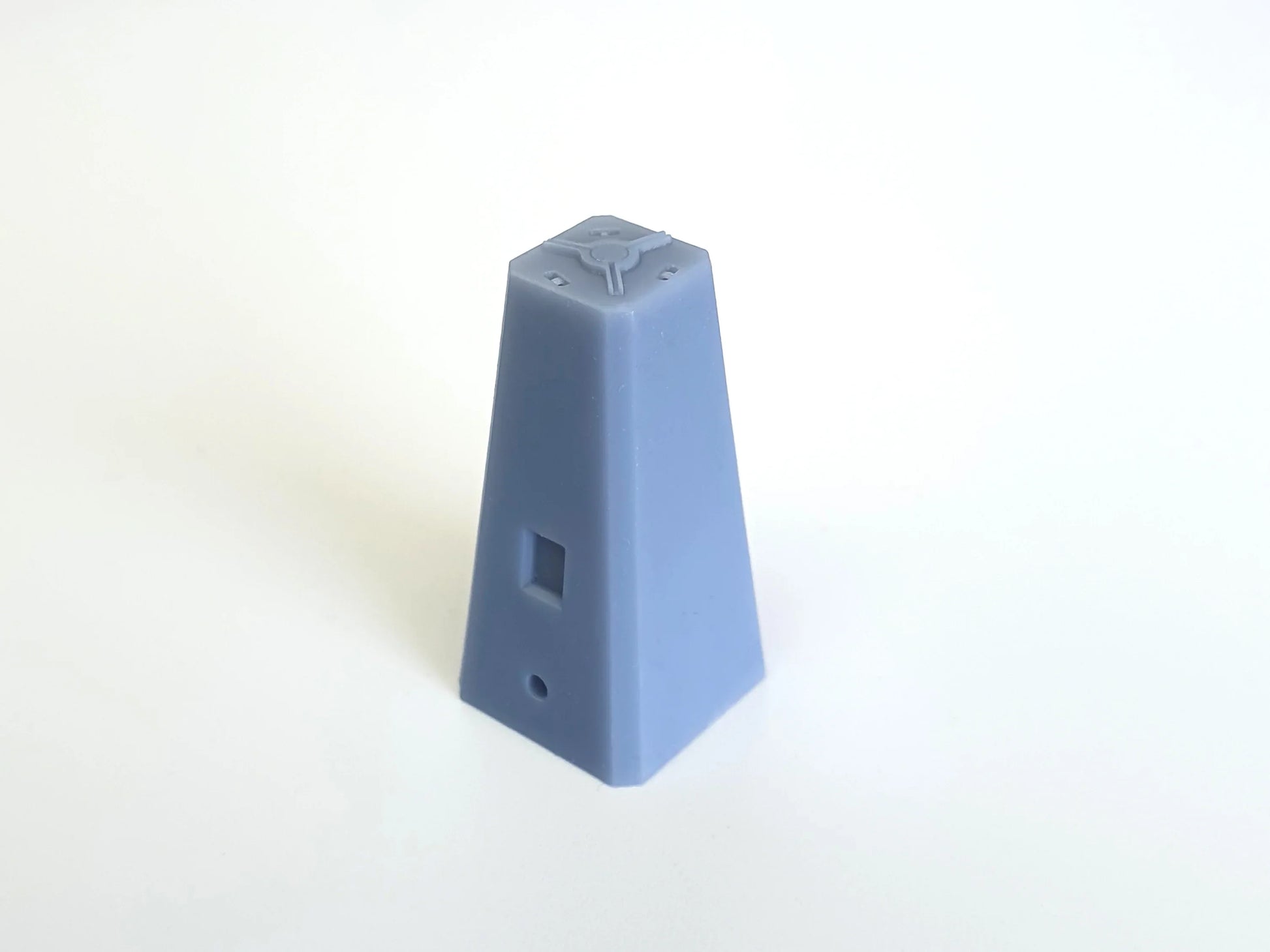 O (1:43) scale model triangulation pillar or trig point - Three Peaks Models