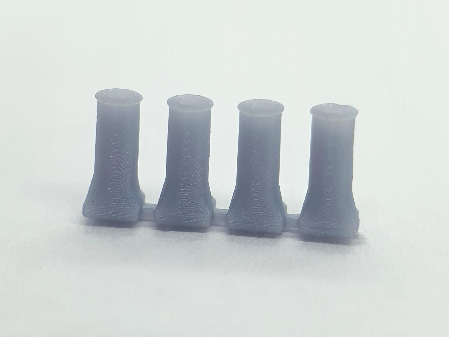 N gauge, 2mm, scale model square base round chimney pots - Three Peaks Models