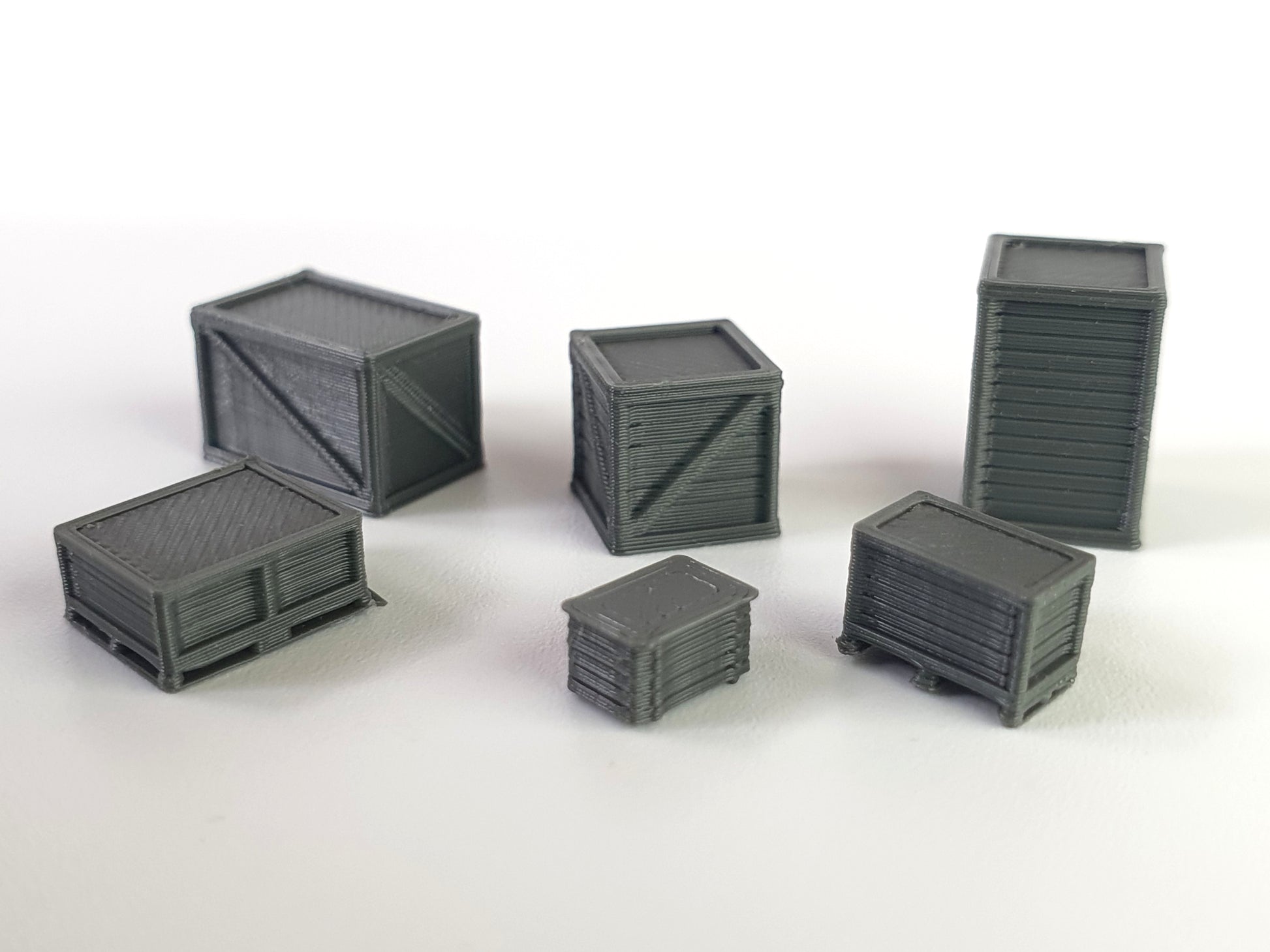 Set of 6 N gauge scale model packing crates and boxes - Three Peaks Models