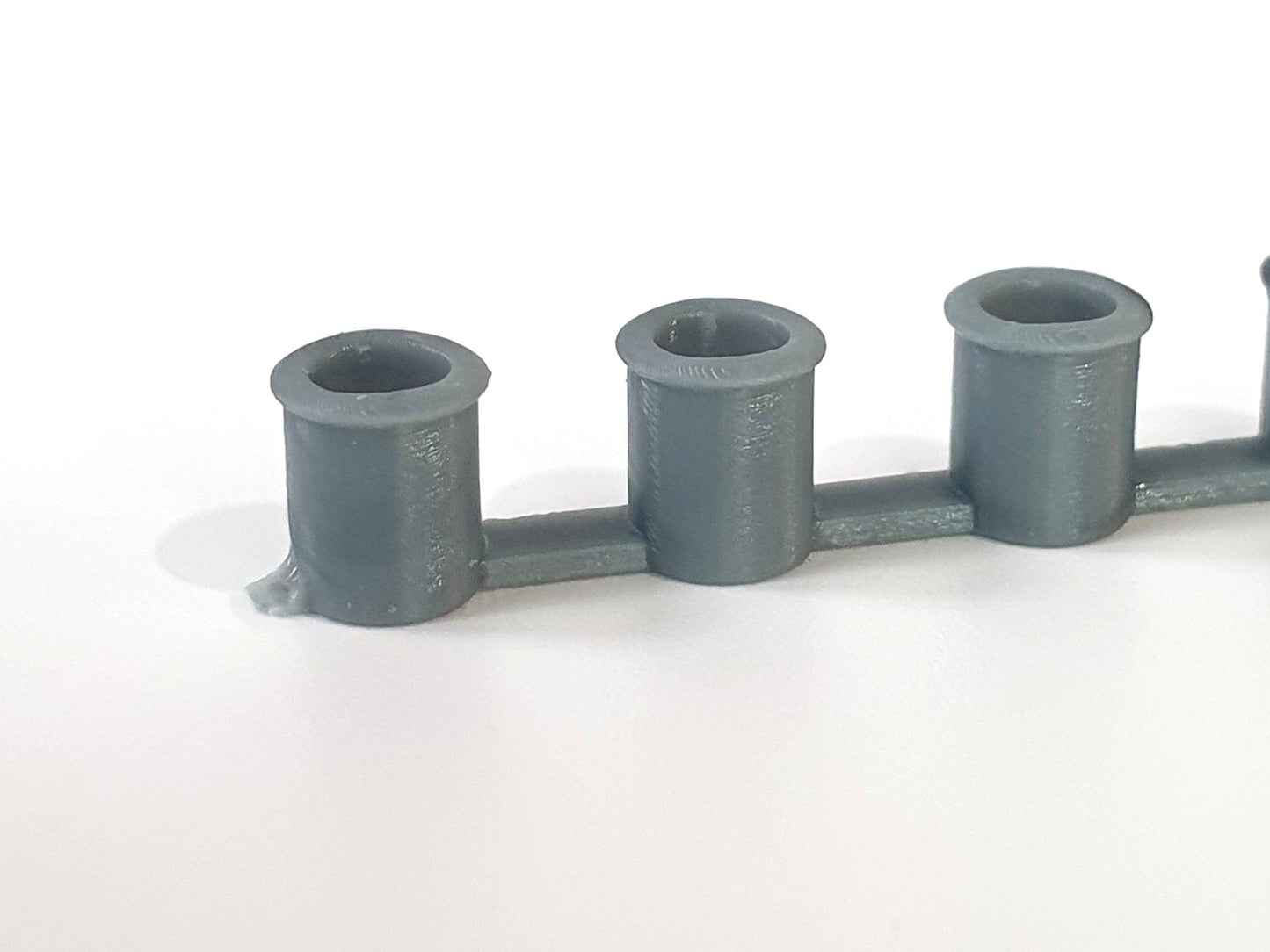 O gauge, 7mm, scale model 300mm straight roll top chimney pots - Three Peaks Models