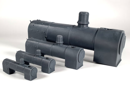 Collection of 4 scale model of a loco boilers in various scales from O (1:43) at the back to N (1:148) at the front - Three Peaks Models