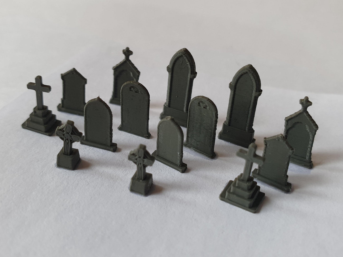 N scale models of old gravestones - Three Peaks Models