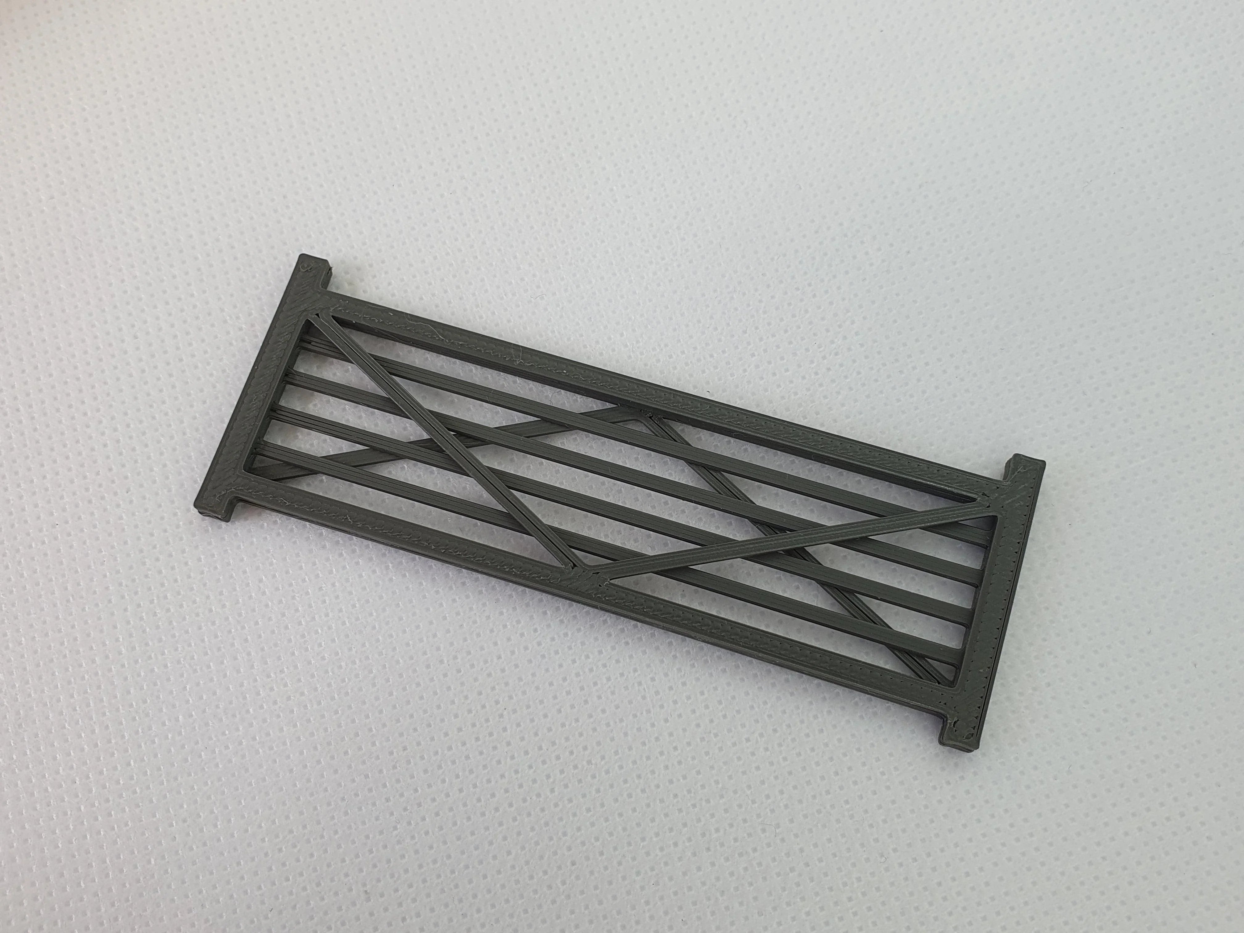 Wooden farm field gate scale model for model railways - O OO TT N gauge ...