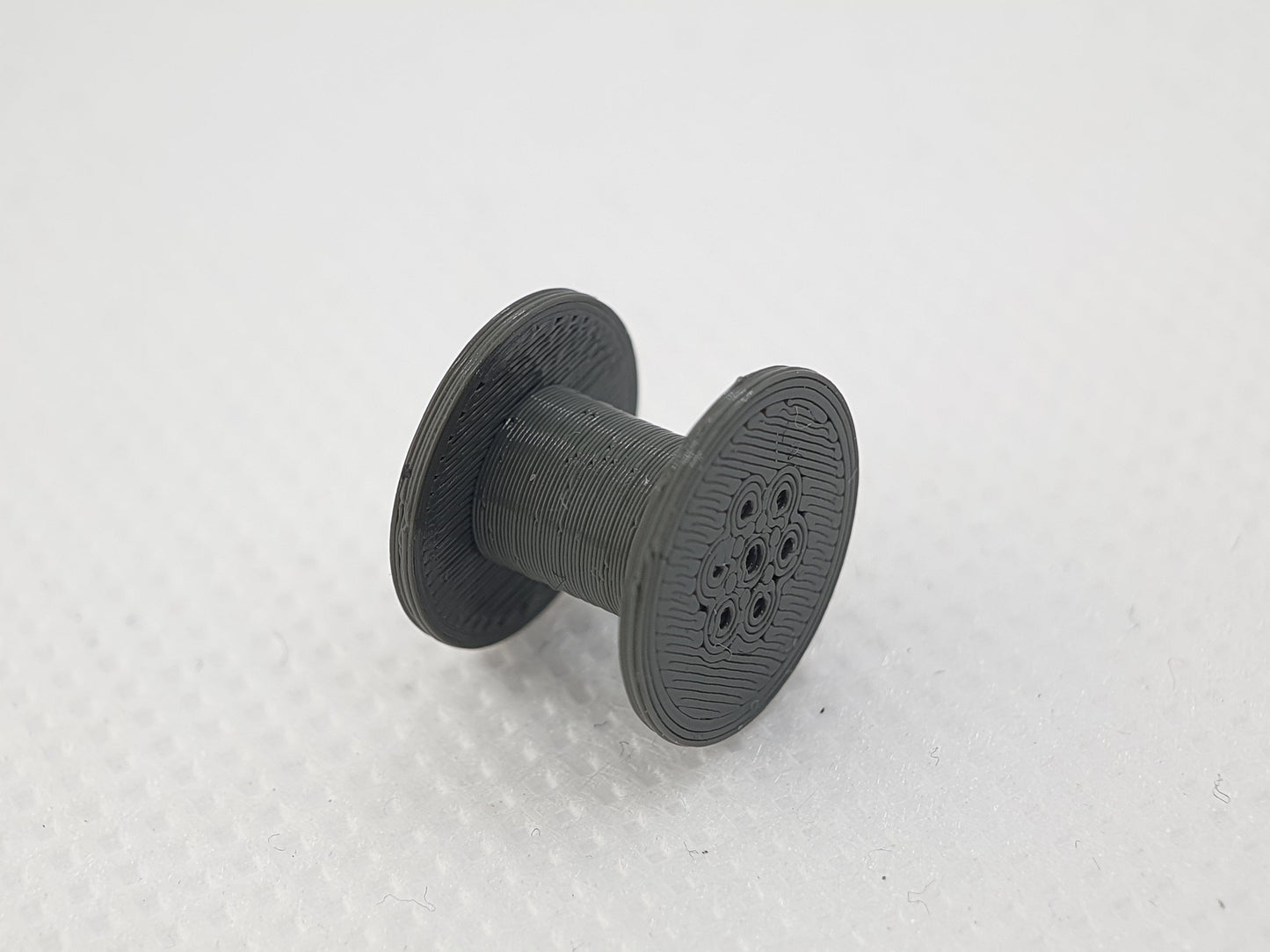 OO gauge scale model of an empty cable drum - Three Peaks Models