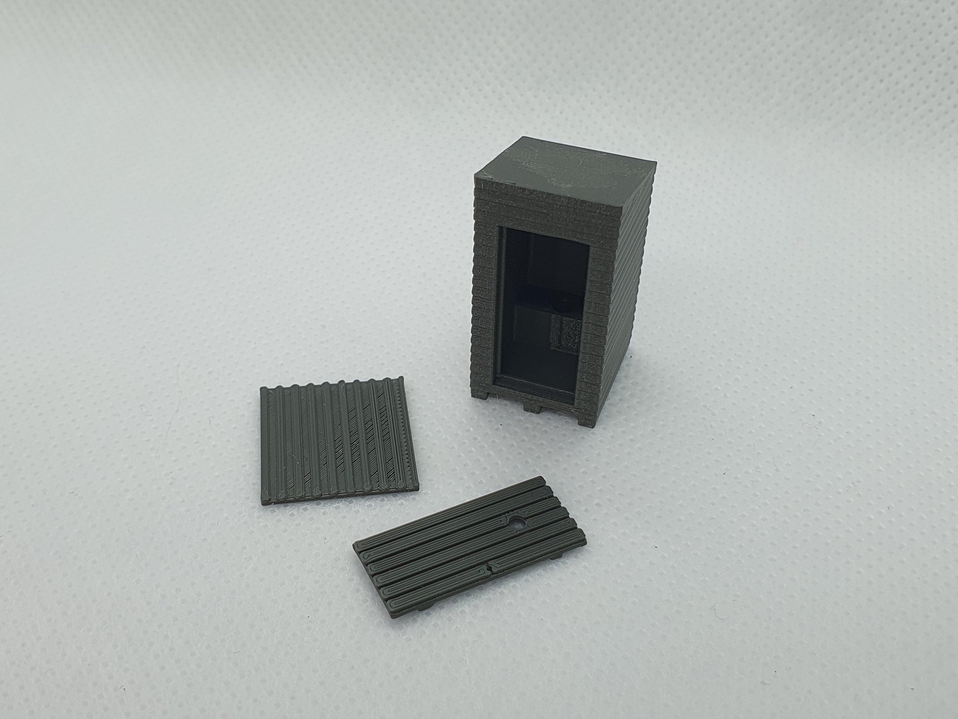 The three parts that the outside privy kit includes - Three Peaks Models